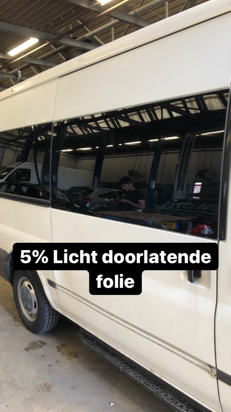 Ford Transit – 5% lichtdoorlatende folie na behandeling